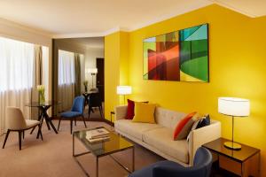 Зона вітальні в Prince Hotel, Marco Polo