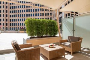 Een zitgedeelte bij The St. Regis Doha
