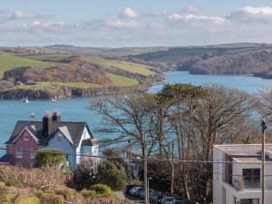 a house with a view of a river at 4 Blue View in Salcombe