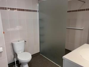 Kúpeľňa v ubytovaní Les bords de l'Aveyron