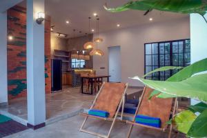 Fotografie z fotogalerie ubytování Kintsugi Private Villa Mandalika v destinaci Kuta Lombok