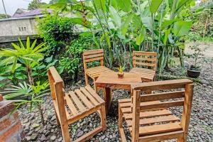 Zahrada ubytování Tastura Homestay
