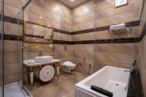 Foto dalla galleria di Luxury Farmhouse Stay, Pure Vegetarian- Santushti Farm, NCR a Tibri