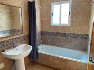 Fotografia z galérie ubytovania Magnífico Bungalow en Gran Alacant v destinácii Gran Alacant
