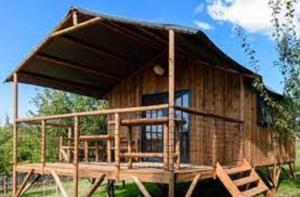 Fotografia z galérie ubytovania Camping le Moulin de David -Gaugeac Monpazier 24540 - Cabane -Mobil-home 3 et 2 chambres v destinácii Gaugeac