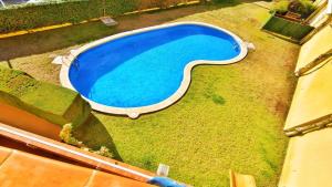 Bazén v ubytovaní VACAY Villa Mateua, a paso de playa, en Costa Brava, L'Escala! alebo v jeho blízkosti