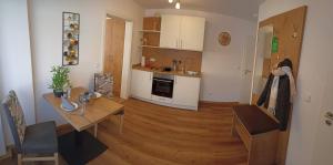 Kuchyň nebo kuchyňský kout v ubytování Hotel - Gasthof Erber
