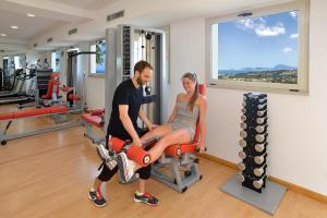 Fitness centrum a/nebo fitness zařízení v ubytování Hotel Bel Sit