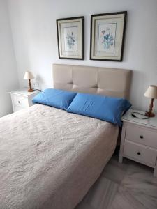 Postel nebo postele na pokoji v ubytování Excellent apartment in Marbella