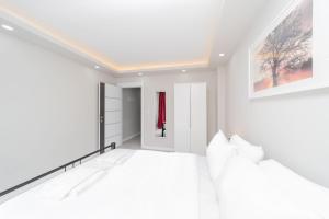 Postel nebo postele na pokoji v ubytování Modern and Fully Furnished Flat in Antalya