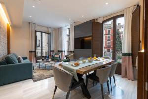 BiBo Suites Real Chancilleria的休息区