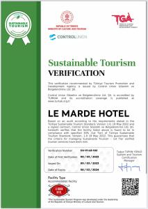 イスタンブールにあるLe Marde Hotelの持続可能な観光再生許可書