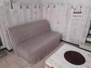 Posedenie v ubytovaní Chez Sabine et Patrick