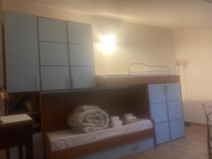 Ένα ή περισσότερα κρεβάτια σε δωμάτιο στο “Molise” Four Seasons +52 φωτογραφίες