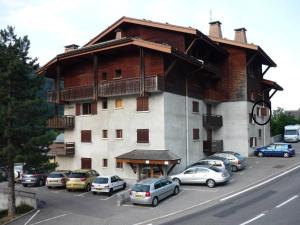 Budynek, w którym mieści się apartament