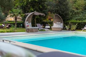 Imagen de la galería de Villa Veranda, a Romantic Farmhouse with Pool, en Larciano 173 fotos más