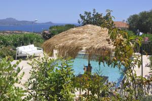 Fotografia z galérie ubytovania Stunning Sea View Cote d'Azur Villa - Rives d'Or v destinácii Fréjus