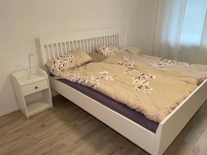 Postel nebo postele na pokoji v ubytování Ferienwohnung bei Bad Ems im Lahntal