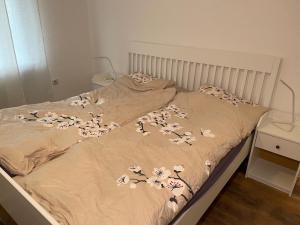 Postel nebo postele na pokoji v ubytování Ferienwohnung bei Bad Ems im Lahntal