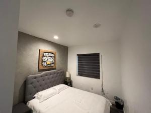 The Red Guest House in Downtown Los Angeles