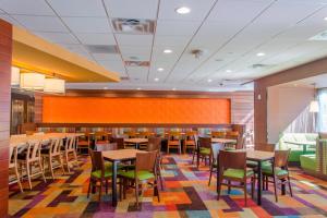 Restavracija oz. druge možnosti za prehrano v nastanitvi Fairfield Inn & Suites by Marriott Atlanta Cumming/Johns Creek