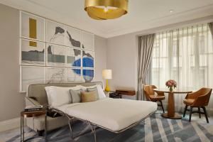 Posedenie v ubytovaní Al Habtoor Palace Budapest, Preferred Hotels & Resorts