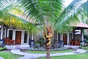 Zahrada ubytování Pondok Rahayu Guest House