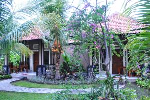 Zahrada ubytování Pondok Rahayu Guest House