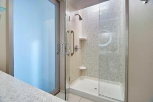 Koupelna v ubytování SpringHill Suites by Marriott Las Vegas Convention Center