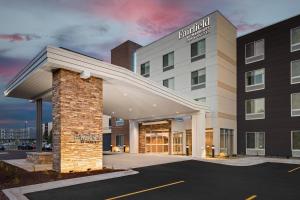 una representación de la parte delantera de un edificio de hotel en Fairfield by Marriott Inn & Suites Duluth, en Duluth