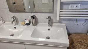 Kúpeľňa v ubytovaní Paris beaugrenelle: charmante résidence