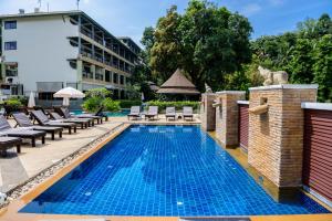 Bazén v ubytování Peach Hill Resort - SHA Extra Plus nebo v jeho okolí