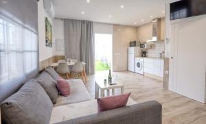 Kuchyňa alebo kuchynka v ubytovaní APARTAMENTO AMARÉ