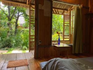 Đà Lạt Củi Homestay外面的花园