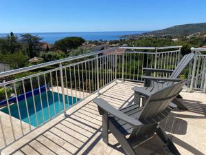 Fotografia z galérie ubytovania Stunning Sea View Cote d'Azur Villa - Rives d'Or v destinácii Fréjus