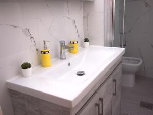 A bathroom at Charming apartment in Halepa!