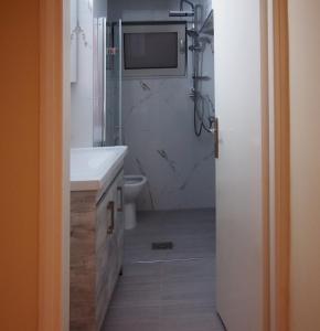 A bathroom at Charming apartment in Halepa!