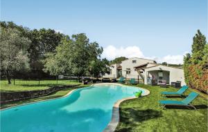 Πισίνα στο ή κοντά στο Stunning Home In Malataverne +28 φωτογραφίες