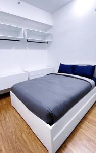 Katil atau katil-katil dalam bilik di Beacon Executive Suites #Georgetown #RoofTopPool #23A +24 gambar