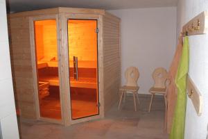 Fotografia z galérie ubytovania Penthousewohnung mit Garten Sauna Pool v destinácii Maishofen