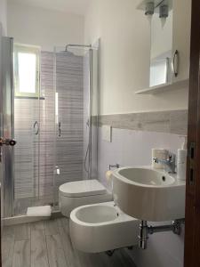 Bagno di Enjoy Home Sorrento