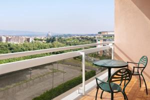 Balkón nebo terasa v ubytování Courtyard by Marriott Rome Central Park