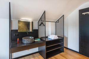Hotel Rheingerbe的厨房或小厨房