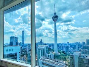 Linna Kuala Lumpur üldine vaade või majutusasutusest Vortex Suites Free Wi-Fi KL Tower View 中文房东 pildistatud vaade