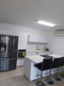 Una cocina o zona de cocina en NBF house for rent