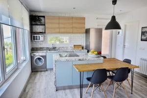 Fotografie z fotogalerie ubytování Hermosa villa de playa v destinaci Cóbreces + 19 fotografií
