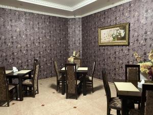 Reštaurácia alebo iné gastronomické zariadenie v ubytovaní Sting Hotel & Event Palace