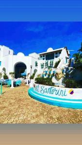 Fotografie z fotogalerie ubytování Cabaña 41, aldea Doradal Santorini Colombiano v destinaci Puerto Triunfo