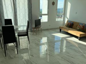 Φωτογραφία από το άλμπουμ του Lovely flat with pool in city center στην Πόλη του Παναμά +3 φωτογραφίες