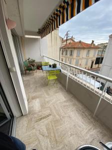 Balkón alebo terasa v ubytovaní Grand appartement de style - Cannes
